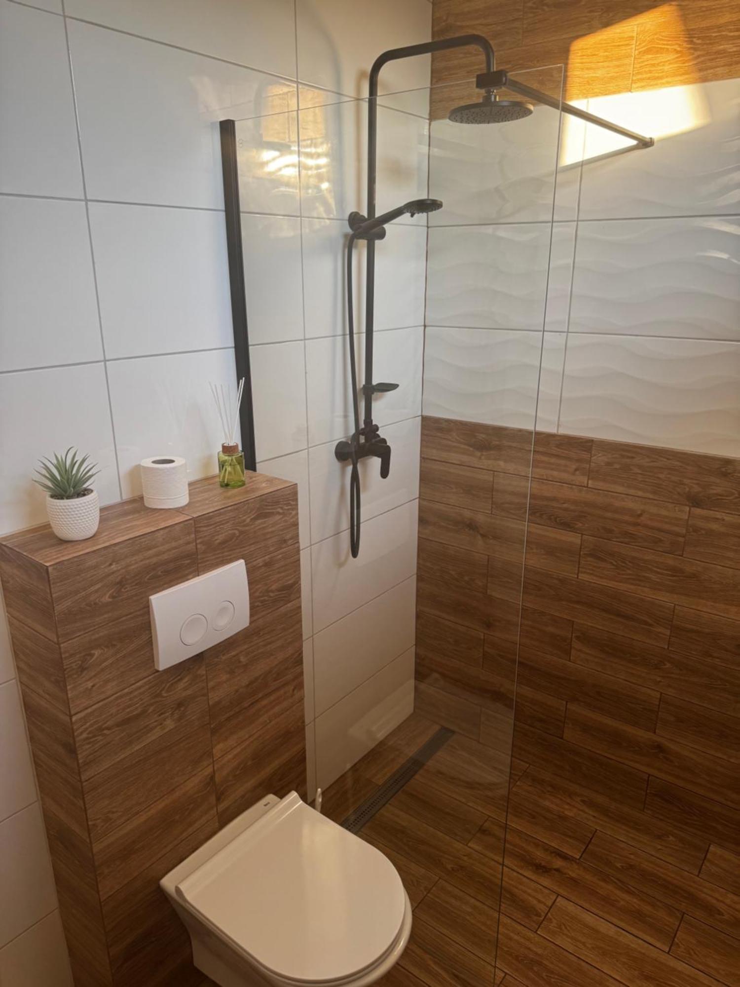 Hostel Suchedniów Eksteriør bilde